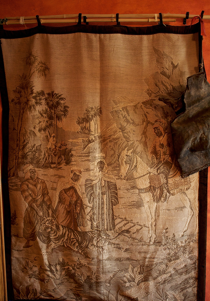 This Syrian tapestry was woven by ancient artisans and sold in a warren of treasure troves during more peaceful times